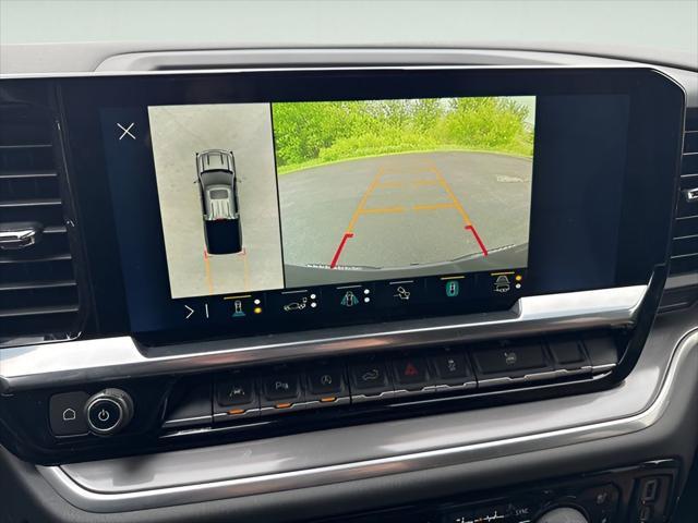 Photo of 2023 Black Chevrolet Silverado 1500