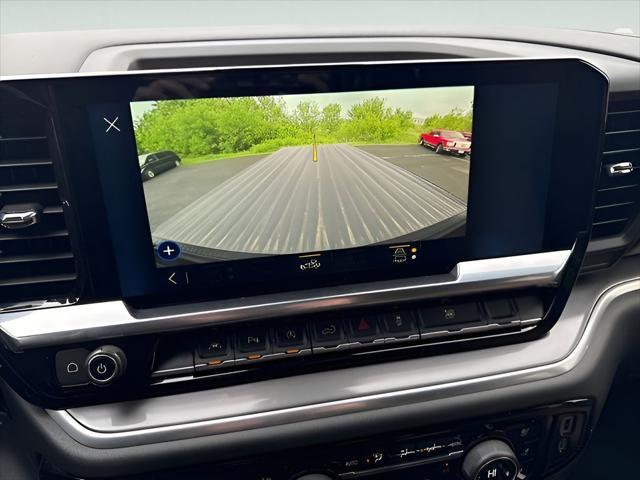 Photo of 2023 Black Chevrolet Silverado 1500