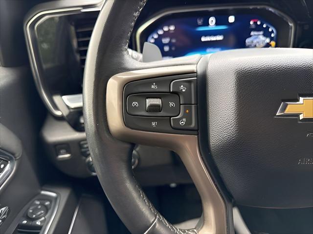 Photo of 2023 Black Chevrolet Silverado 1500