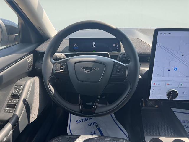 Photo of 2024 White Metallic Ford Mustang Mach-E