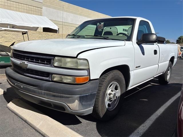 Photo of 2001 Summit White Chevrolet Silverado 1500