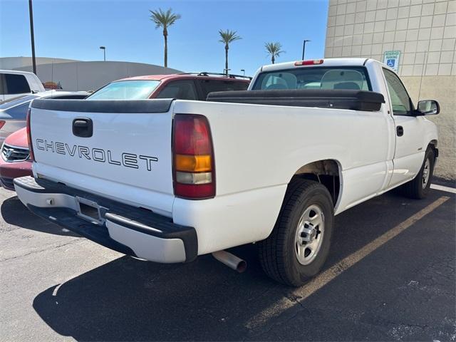 Photo of 2001 Summit White Chevrolet Silverado 1500