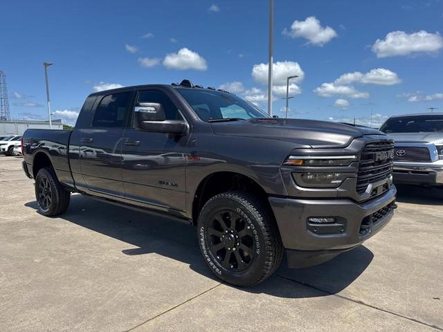 Photo of 2025 Granite Crystal Clearcoat Metallic RAM 2500