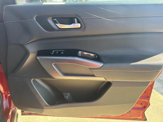 Photo of 2024 Scarlet Ember Nissan Pathfinder
