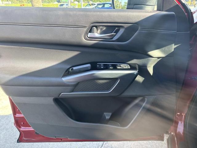 Photo of 2024 Scarlet Ember Nissan Pathfinder