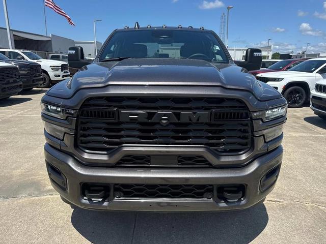 Photo of 2025 Granite Crystal Clearcoat Metallic RAM 2500