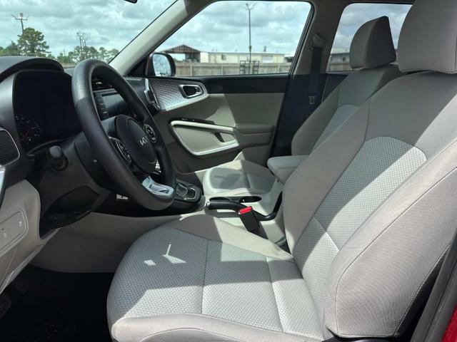Photo of 2022 Mars Orange Kia Soul