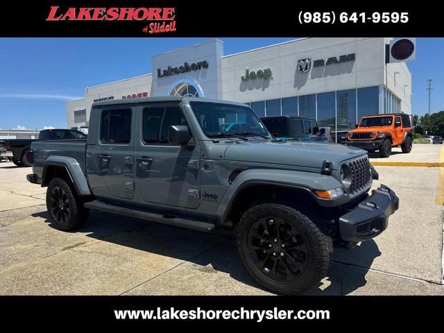 Photo of 2024 Gray Jeep Gladiator