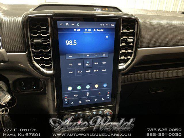 Photo of 2024 VELOCITY BLUE METALLIC Ford Ranger