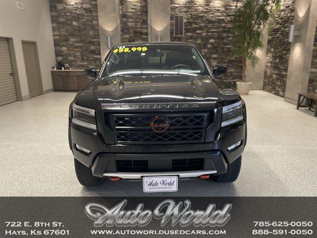 Photo of 2022 Super Black Nissan Frontier