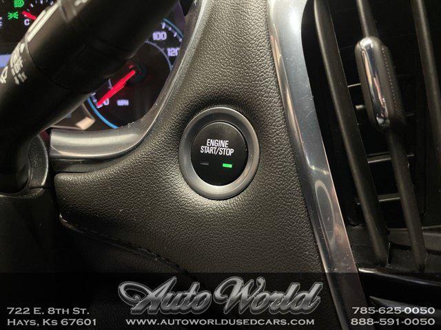 Photo of 2023 Summit White Chevrolet Traverse