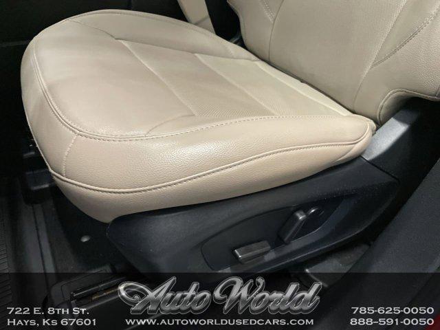 Photo of 2022 RAPID RED MET TINTED CC Ford Explorer