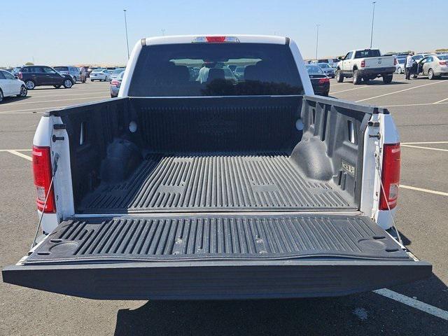 Photo of 2017 Oxford White Ford F-150
