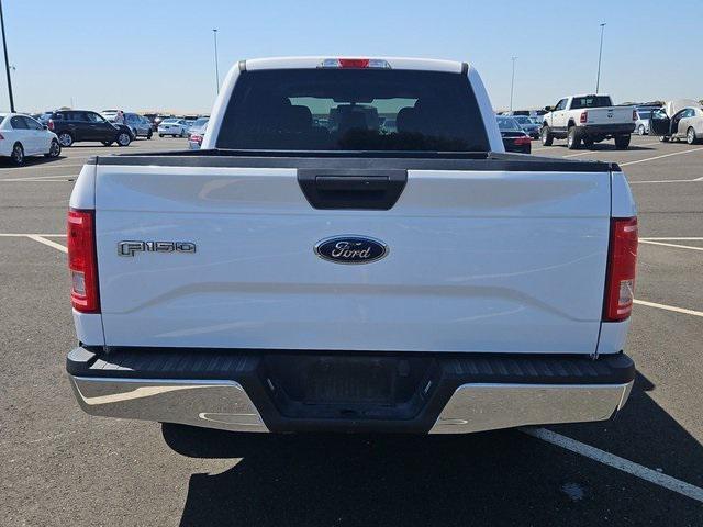 Photo of 2017 Oxford White Ford F-150