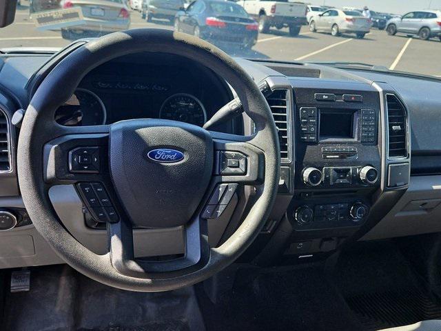Photo of 2017 Oxford White Ford F-150