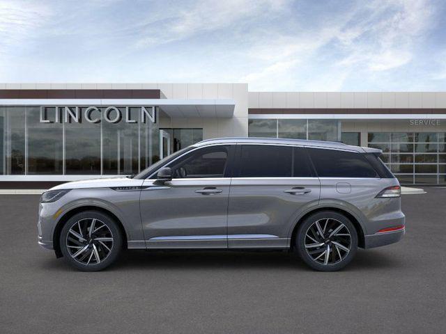 Photo of 2025 Asher Gray Metallic Clearcoat Lincoln Aviator