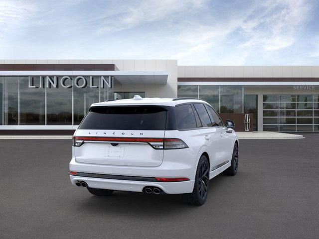 Photo of 2025 Pristine White Metallic Tri-Coat Lincoln Aviator