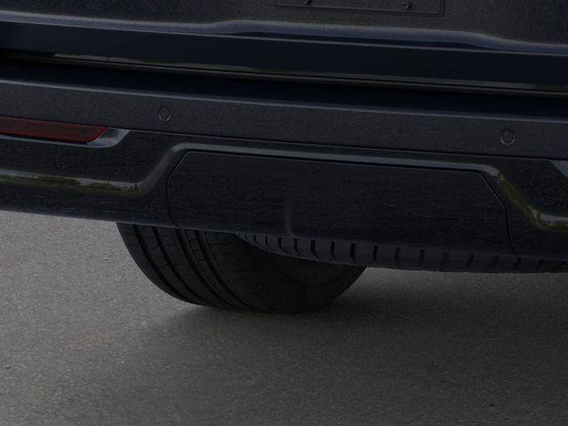 Photo of 2025 Infinite Black Metallic Clearcoat Lincoln Navigator