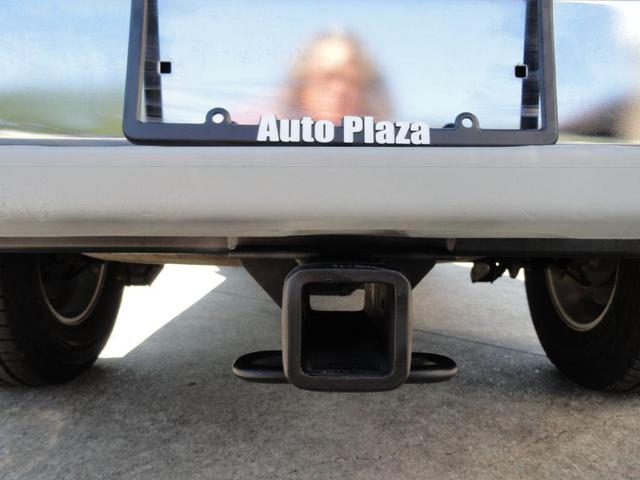 Photo of 2016 Magnetic Black Nissan Frontier