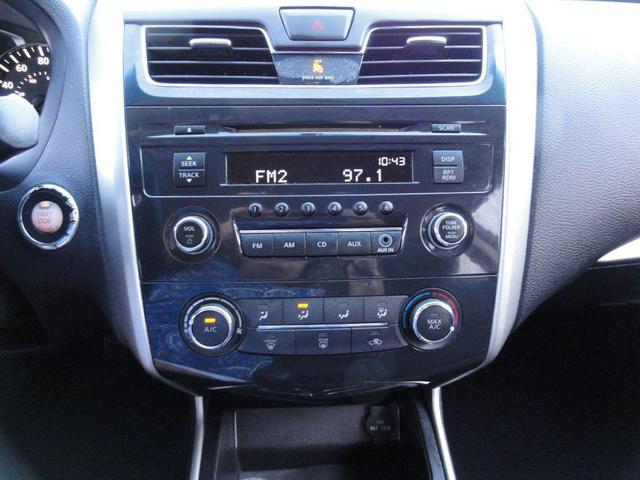 Photo of 2015 Cayenne Red Nissan Altima