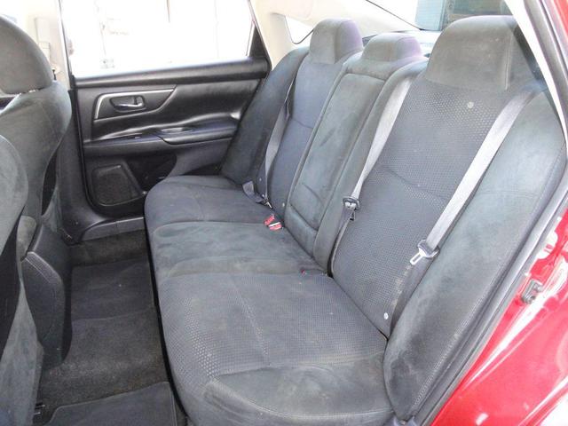 Photo of 2015 Cayenne Red Nissan Altima