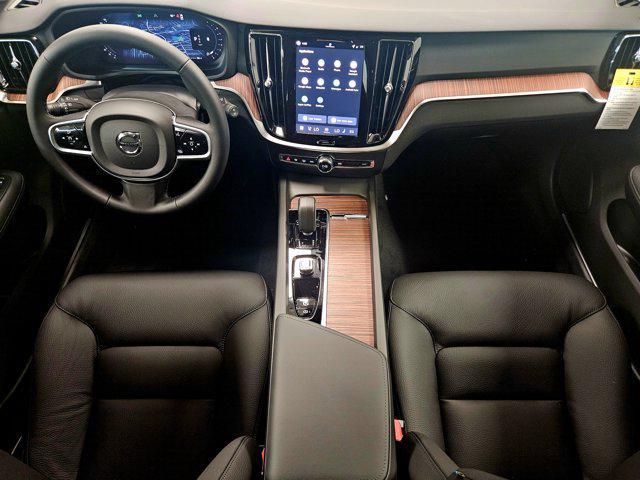 Photo of 2026 Vapour Grey Metallic Volvo V60 Cross Country