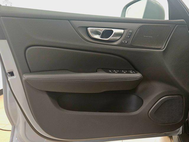 Photo of 2026 Vapour Grey Metallic Volvo V60 Cross Country