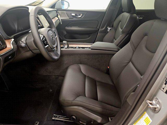 Photo of 2026 Vapour Grey Metallic Volvo V60 Cross Country