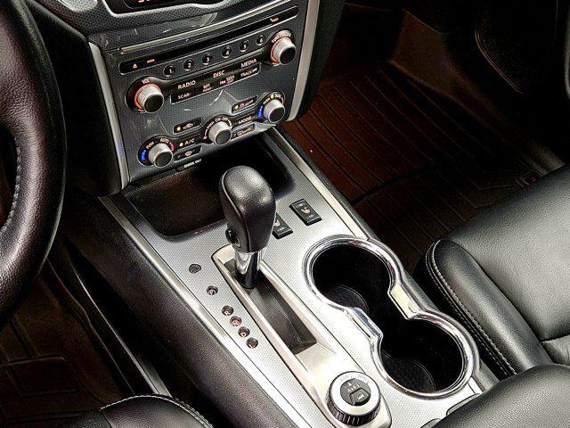Photo of 2018 Magnetic Black Nissan Pathfinder