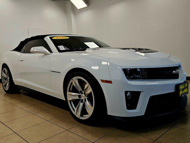 Photo of 2013 Summit White Chevrolet Camaro
