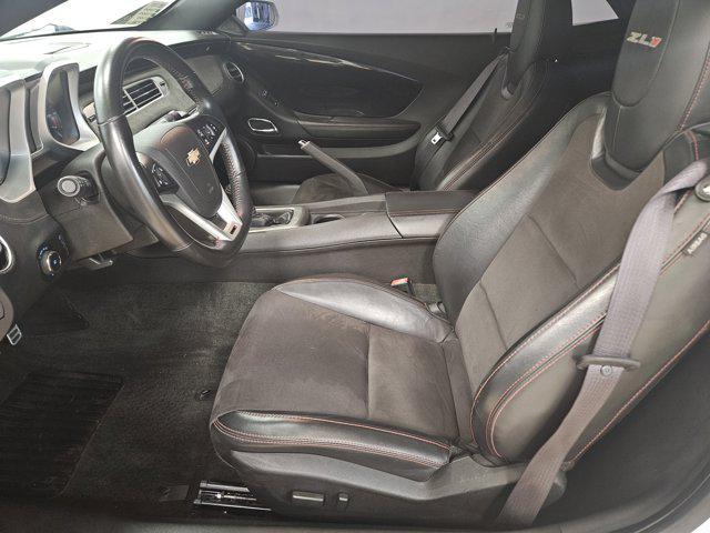 Photo of 2013 Summit White Chevrolet Camaro