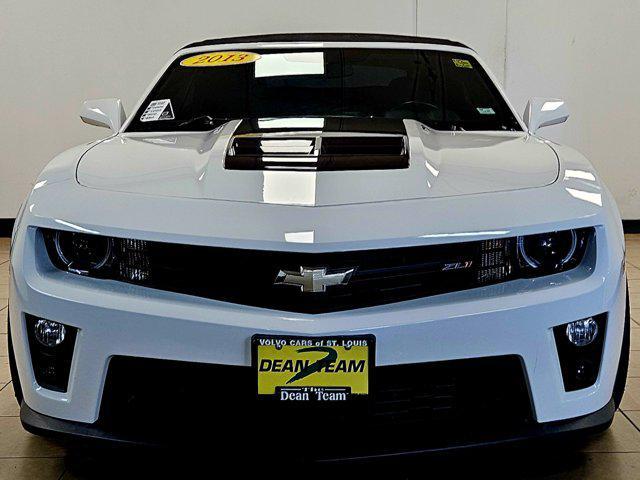 Photo of 2013 Summit White Chevrolet Camaro