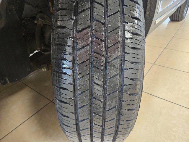 Photo of 2017 Blue Jeans Metallic Ford Explorer