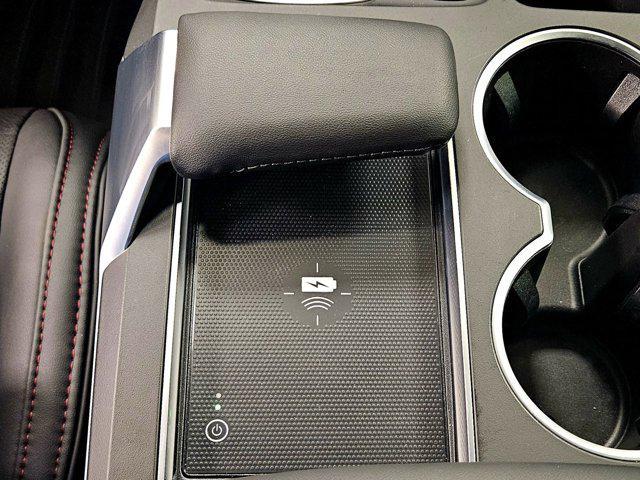 Photo of 2022 Platinum White Pearl Acura MDX