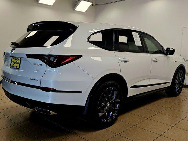 Photo of 2022 Platinum White Pearl Acura MDX