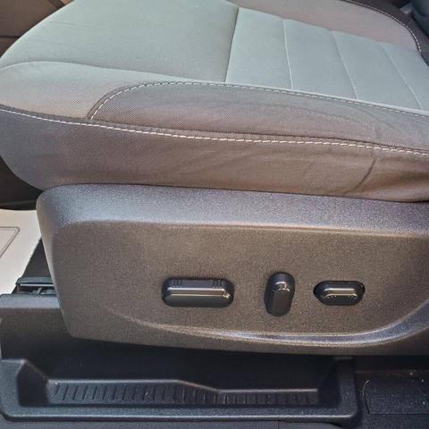 Photo of 2016 Sunset Ford Escape