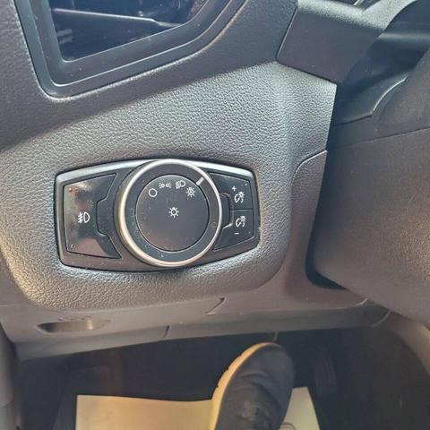 Photo of 2016 Sunset Ford Escape