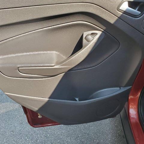 Photo of 2016 Sunset Ford Escape