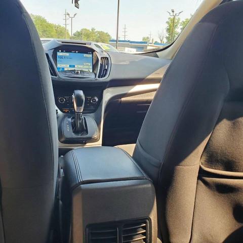 Photo of 2016 Sunset Ford Escape