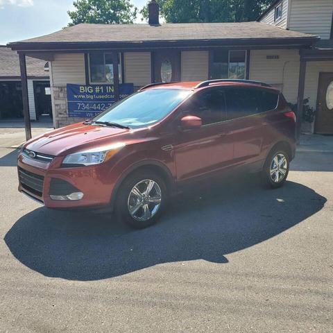 Photo of 2016 Sunset Ford Escape