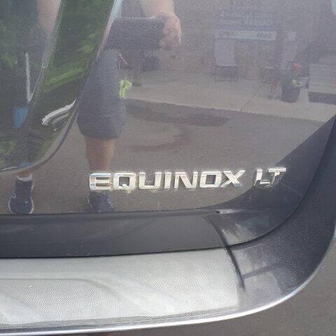 Photo of 2016 Tungsten Metallic Chevrolet Equinox
