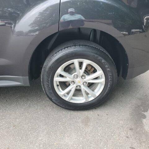 Photo of 2016 Tungsten Metallic Chevrolet Equinox
