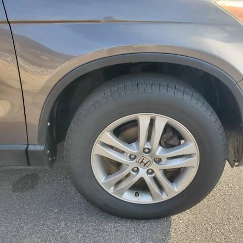 Photo of 2011 Polished Metal Metallic Honda CR-V