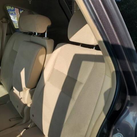 Photo of 2011 Polished Metal Metallic Honda CR-V