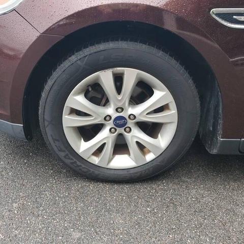Photo of 2012 Cinnamon Metallic Ford Taurus
