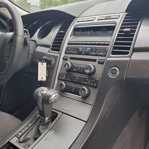 Photo of 2012 Cinnamon Metallic Ford Taurus