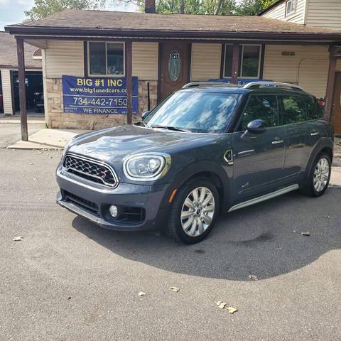 Photo of 2017 Moonwalk Gray Metallic MINI Countryman