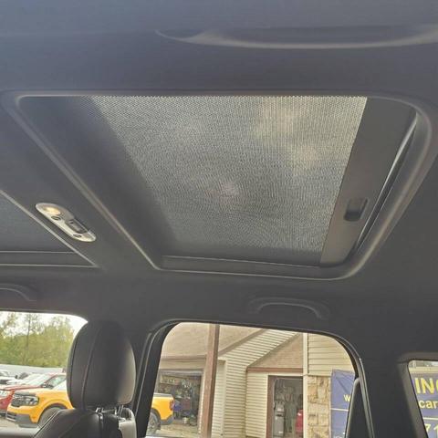 Photo of 2017 Moonwalk Gray Metallic MINI Countryman