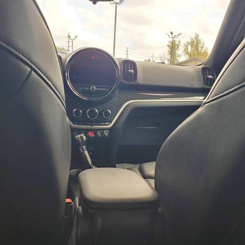 Photo of 2017 Moonwalk Gray Metallic MINI Countryman