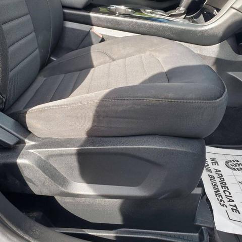 Photo of 2015 Blue Metallic Ford Edge